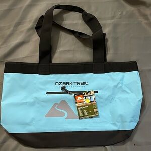 Ozark Trail Light Blue and Black Outdoor Tote